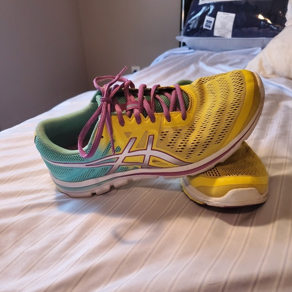 Asics Shoes - Asics Gel Tennis Shoes